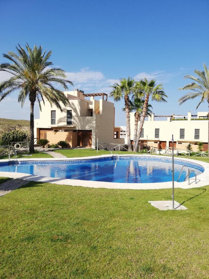 Bajo Con Jardin Propio En Valle Del Este Golf!! Vera Exteriér fotografie